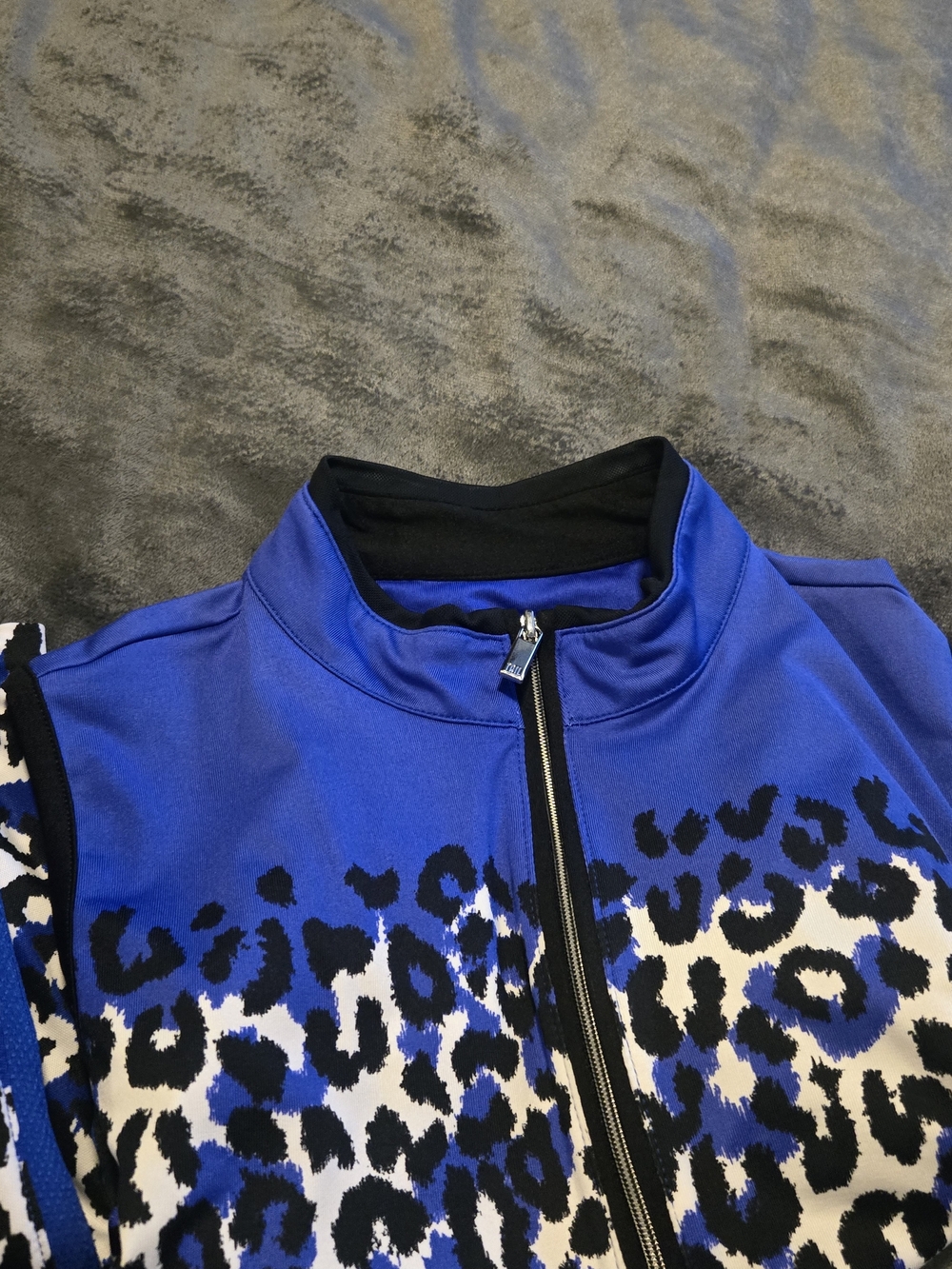 Set Tail Blue and Black Leopard Mini Skirt And Top - Picture 2 of 12